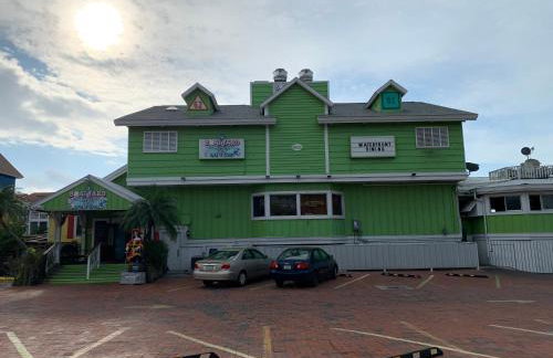 Heated Pool Home - Perfect Location - Walk to Beach, Restaurants and More! - Foto 32