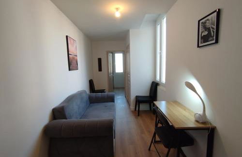 Appart T2 wifi Tv Balcon Jardin Parking - Foto 7