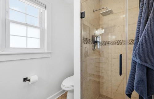 Minutes to Beaches - Home Theater, Couples Retreat - Foto 25