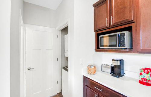 Cozy Oasis in Port Orchard - Private 1BR Suite with Trails - Foto 13