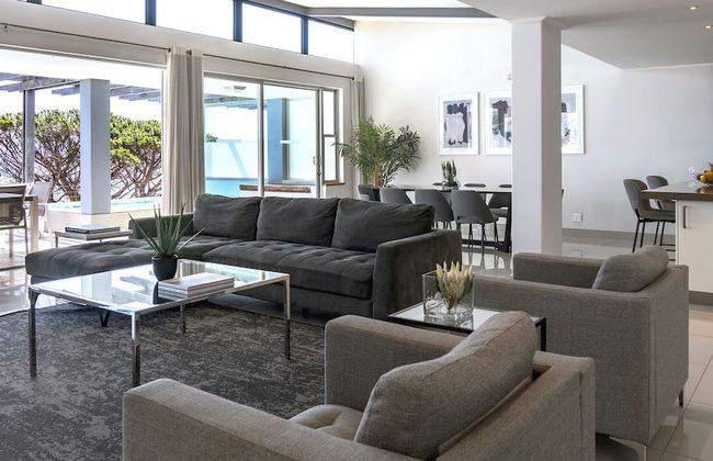 Blue Views Penthouse Beachfront Apartments - Foto 9