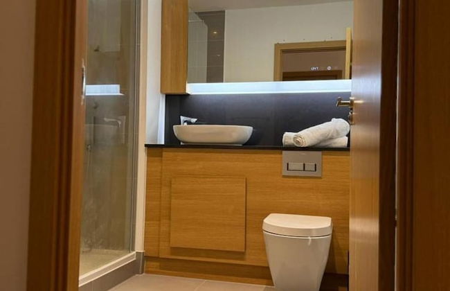 Stunning 2-bed Apartment in Dartford - Foto 19