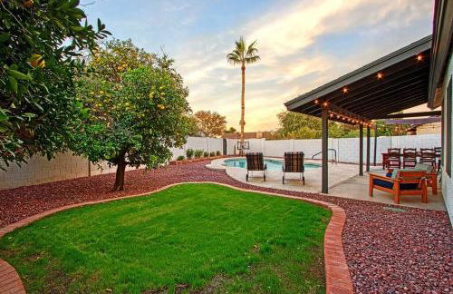 ESTRELLA - Renovated with PATIO, BBQ, POOL & SPA - Foto 20