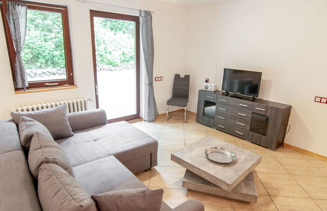 1 bedroom Apartment in Traben-Trarbach with garden and terrace - Photo 3