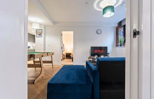 Signature Suite- City Centre, Pool Table, Canal, Netflix Sleeps 7 - Foto 12