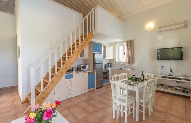 Antigoni Beach House Large Private Pool Walk to Beach Sea Views A C Wifi Car Not Required - 1012 - Foto 24