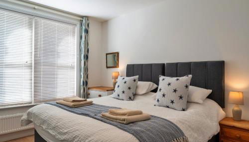 Finest Retreats - Centre View - Photo 4