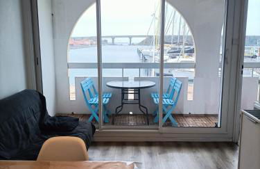 T2 cabine avec très belle vue sur le port de plaisance - Foto 2