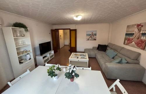 Piso Grande Amplio para grandes grupos 4 Dormitorios 2 baños,Asc 4AC y WIFI - Photo 70