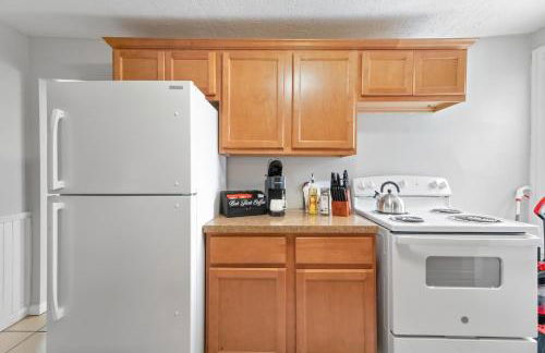 Little Italy Group Stay 4 TV's Pet Friendly - Foto 9