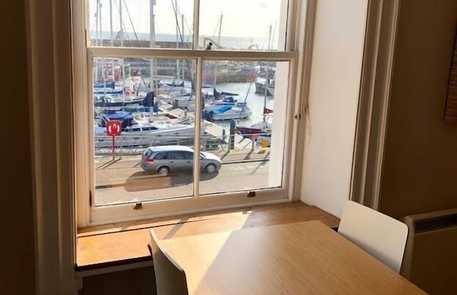 Tay Pearls - The Nestings - Foto 3