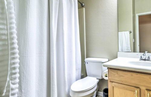 Golfer Oasis with Pool and Putting Green in Goodyear! - Foto 23