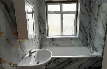 BF-Compact Room fits 1 in Wembley! - Foto 7