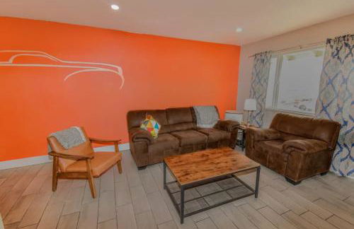 Reno Retreat 3 King Beds by Casinos and University - Foto 25