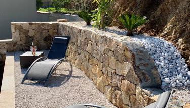 neues Haus mit beheiztem Pool - Foto 2