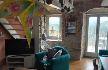 The Artist's House - Photo 2