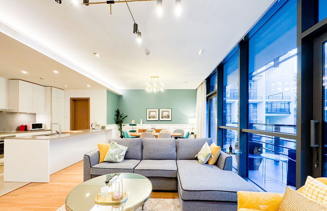 Aya - Impeccable 1BR Apartment with Balcony in City Walk - Photo 22