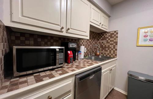 First floor 1-bedroom Apt with off-street parking - Foto 14