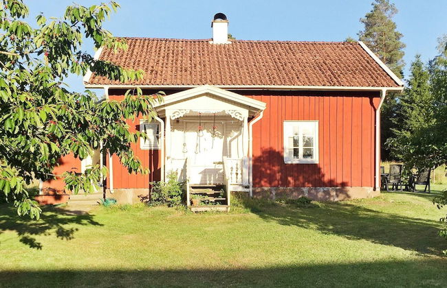 6 Person Holiday Home in Ulricehamn - Photo 1