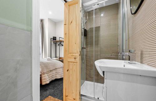 Sleeps 14 The Old Trafford Family Zen by Genesis Living - Foto 67