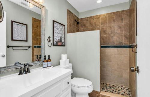 Family Retreat Firepit Htd Pool Massive Yard Sleeps 12 - Foto 35