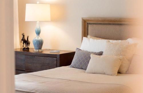 Waterfront Spacious 1BR, Den Walk to Pike Place - Photo 37