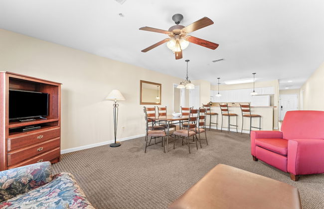 Grand Crowne Resort - Photo 77