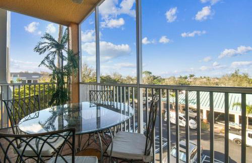 Fabulous Golf and Marina Community Condo - Photo 35