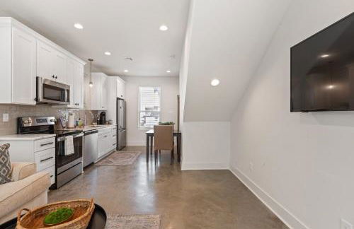 Beignet House Cajun Luxury Full Kitchen Fast WiFi - Foto 6