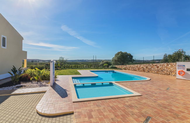 Vila Caravela - Foto 1