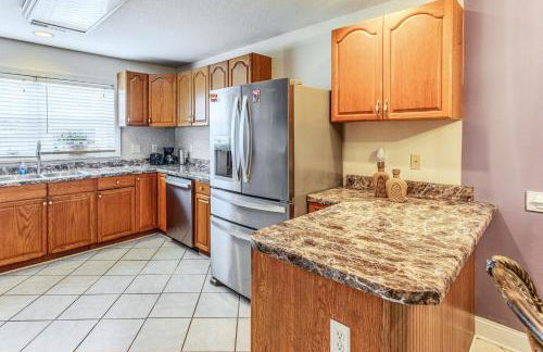 Screened Porch and Pool Access Longs Golf Getaway - Foto 6