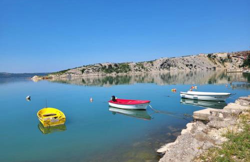 Rustic Home Maslenica - Photo 26