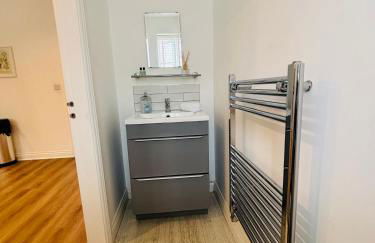 Penuel near Sutton -In-Ashfield town centre - Foto 2