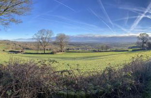 The Cruck Barn, cosy rural escape near The Peak District - Foto 30