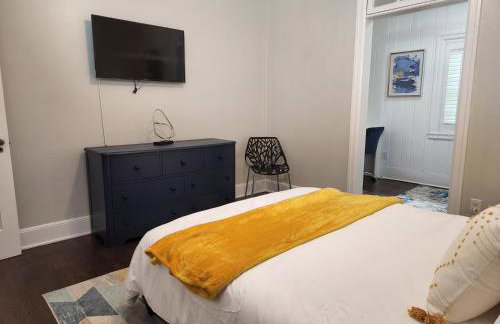 Spacious Centrally Located 3 Bed 2 Bath - Sleeps 8 - Foto 38