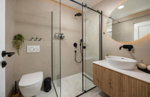 Luxury Villa Lovric with private heated pool, Jacuzzi, Sauna and private tavern - Foto 75