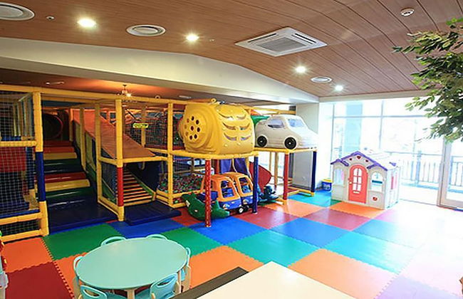 High1 Condominium - Photo 43