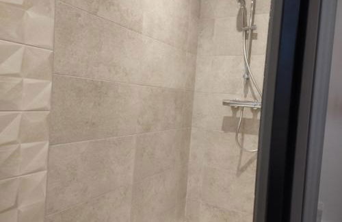 CoLiving des Moulins sur Crémieu 3étoiles - Proche de Lyon & Bugey - Foto 26