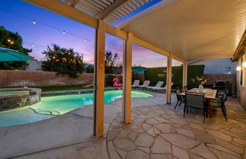 Casa Desert Muse with Heated Pool Spa Firepit Mini Golf and Games - Photo 16