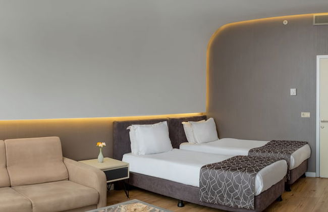 Elm Suite Hotel - Foto 16