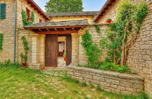 Archontiko Rapti Stone Traditional House - Foto 3