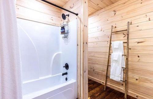 Luxe Family Cabin 8 min to Downtown Blue Ridge - Foto 6