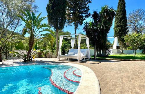 Stylish Ibiza Villa Near Beaches Private Pool & Lush Garden - Foto 27