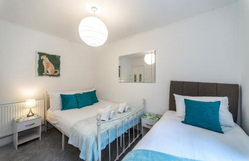 Contractor Base - Flexible Parking - Smart TVs in Rooms - Photo 5