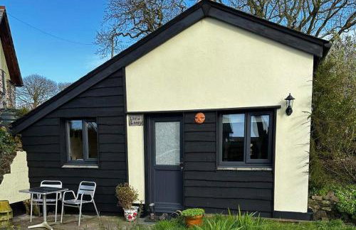 Little Linney - Sleeps 2 - Garden - Wifi - Parking - Photo 55