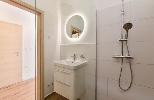 Jlo1 mit beheizbarem Pool - Photo 34