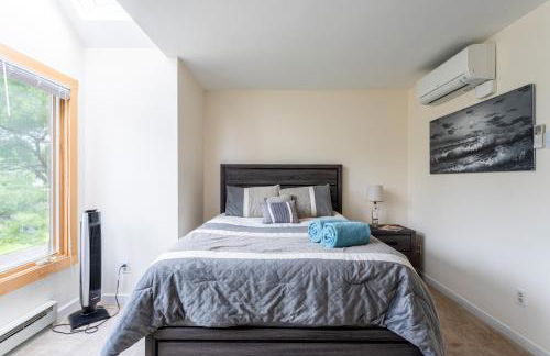 Redwood Retreat in Windham - minutes to Mtn! - Foto 12