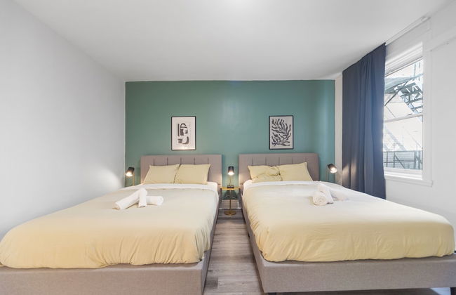 SPACIOUS RENOVATED APARTMENT SLEEPS 12 - Foto 7