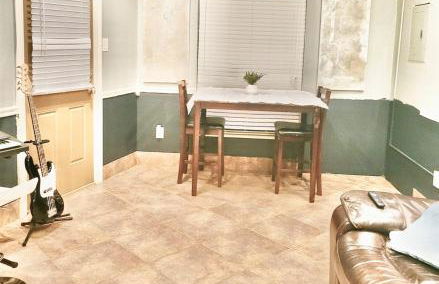 Pet-Friendly Cozy Studio Suite with Pond View & Spa Amenities - Foto 3