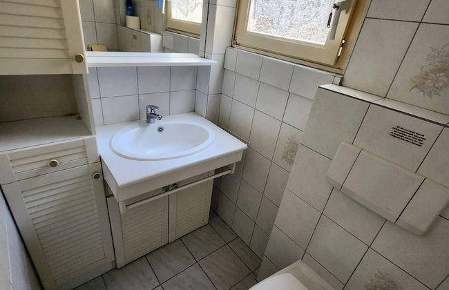 Entire House for Fitters and Craftsmen - Foto 6